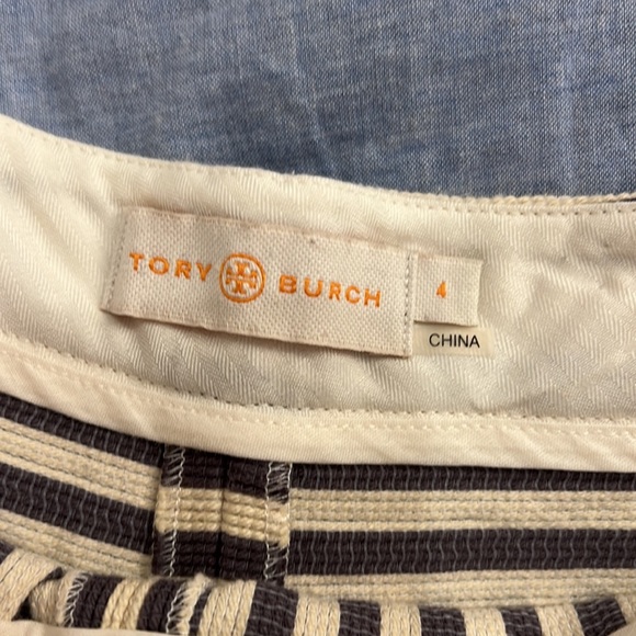 Tory Burch shorts - Picture 3 of 3